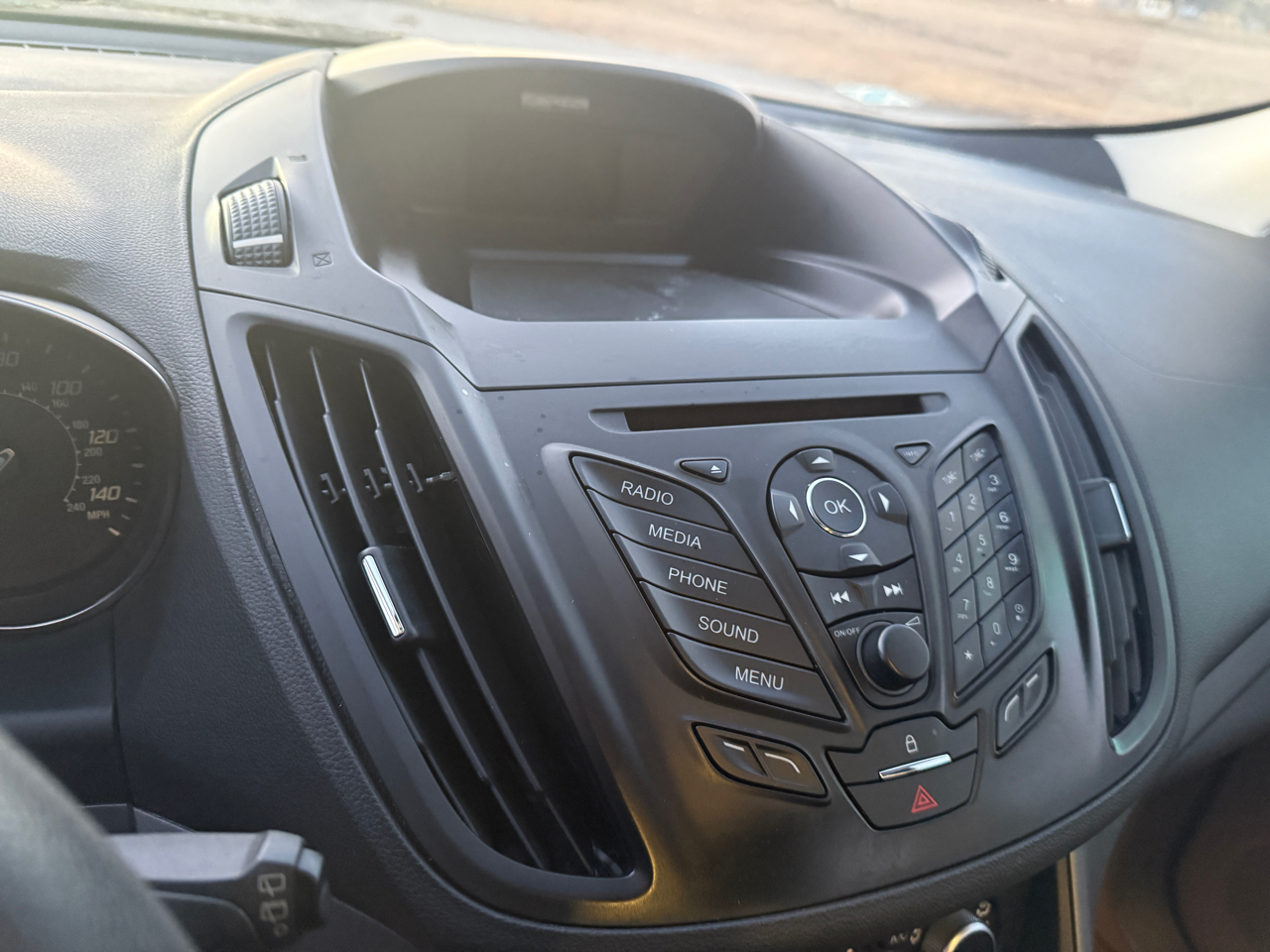 Ford Escape S FWD 2014