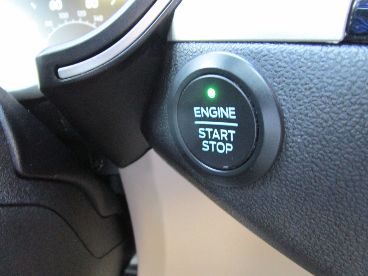 2020 Ford Escape SE photo 30