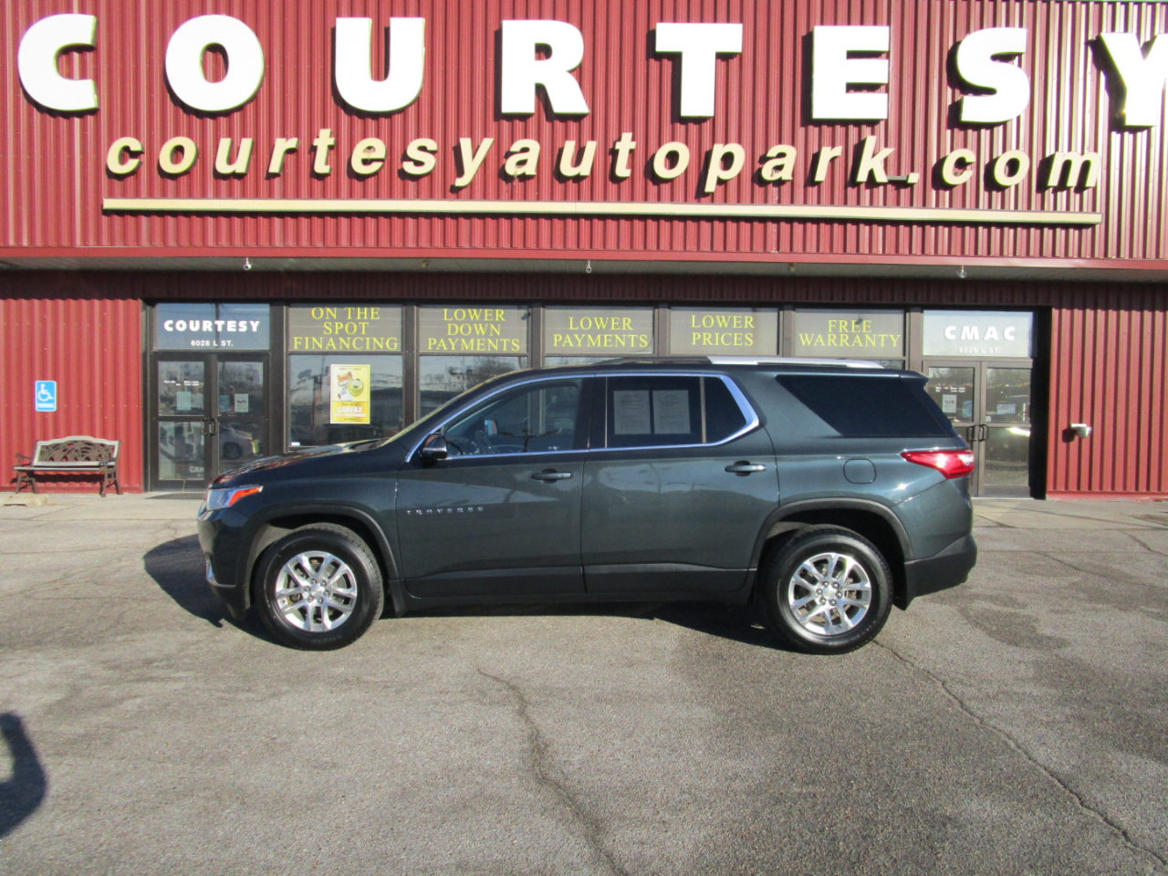 2018 Chevrolet Traverse AWD 4dr LT Cloth w/1LT