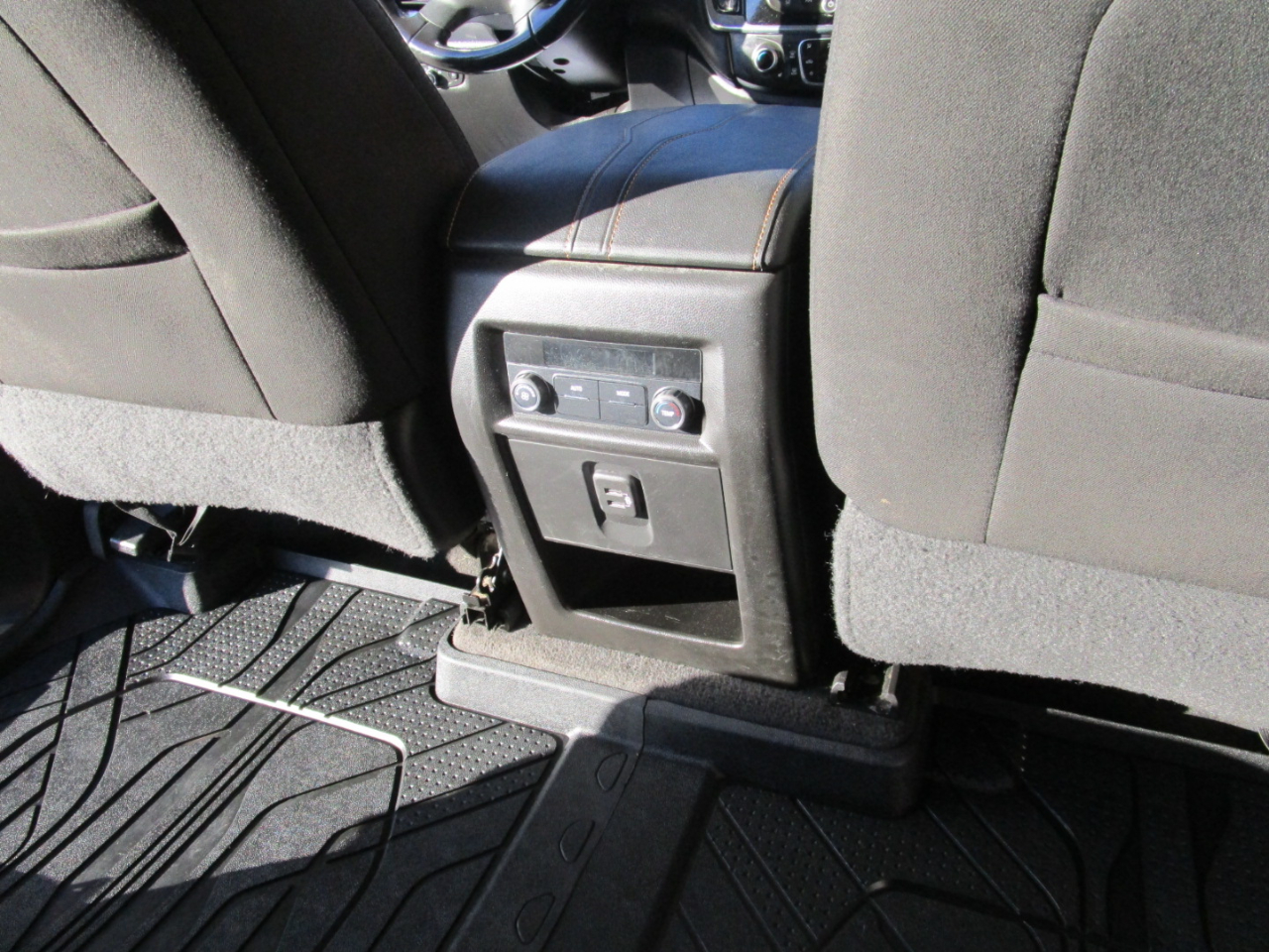 Chevrolet Traverse AWD 4dr LT Cloth w/1LT 2018