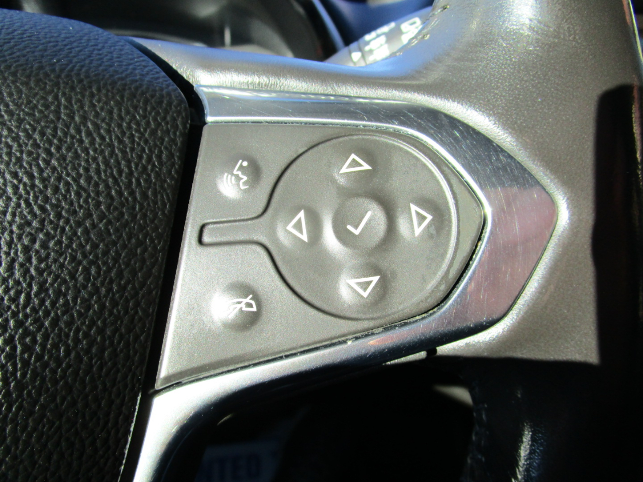 Chevrolet Traverse AWD 4dr LT Cloth w/1LT 2018