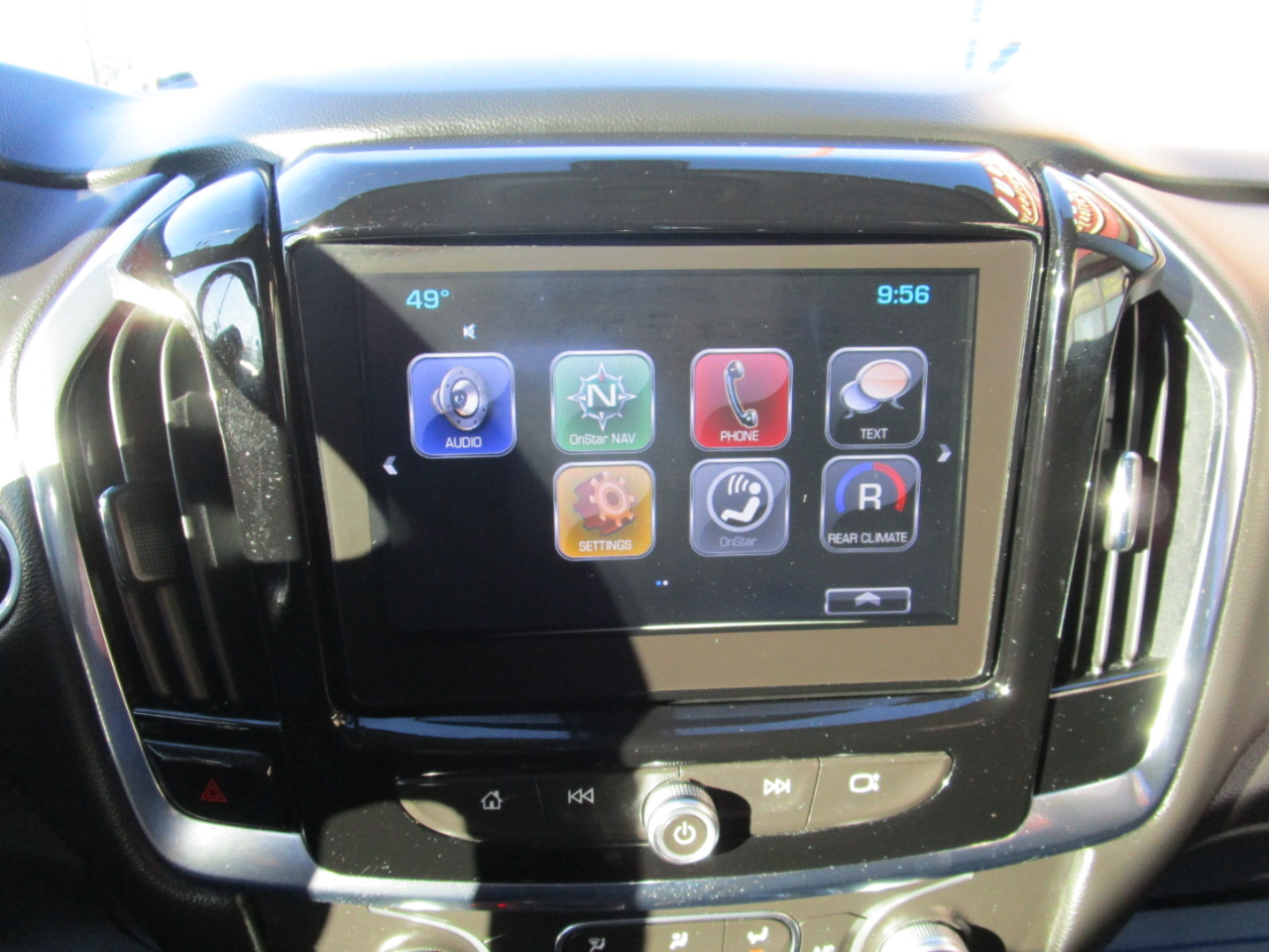 Chevrolet Traverse AWD 4dr LT Cloth w/1LT 2018