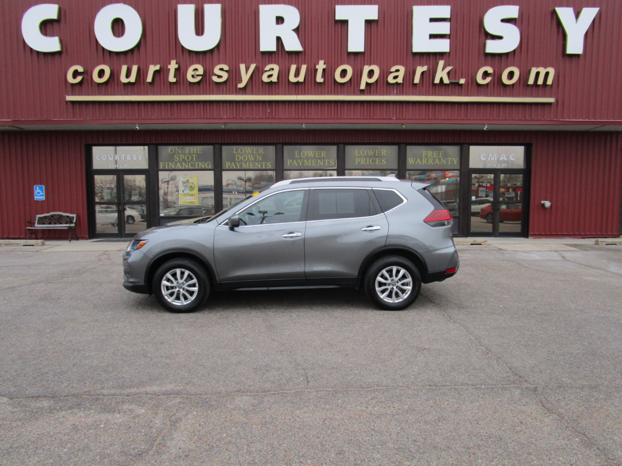 2019 Nissan Rogue AWD SV