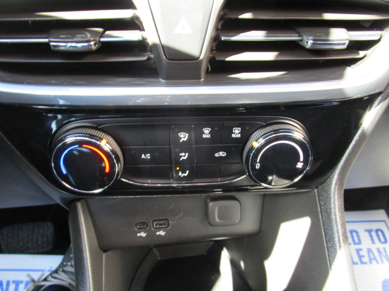 Buick Encore GX AWD 4dr Sport Touring 2024