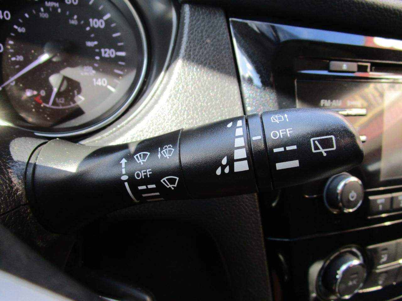 Nissan Rogue AWD 4dr SV 2016