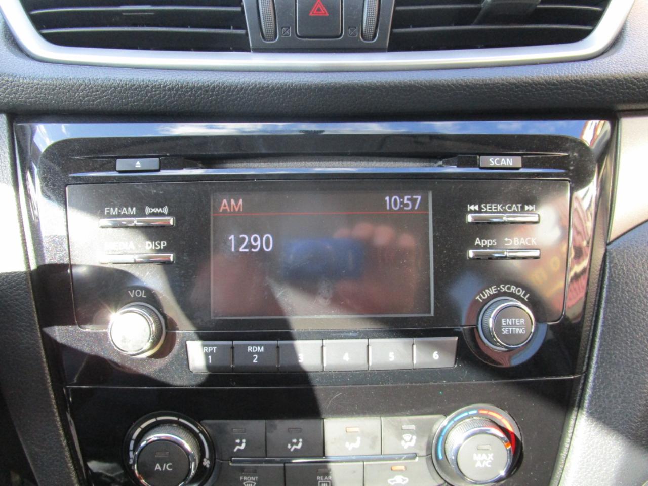 Nissan Rogue AWD 4dr SV 2016