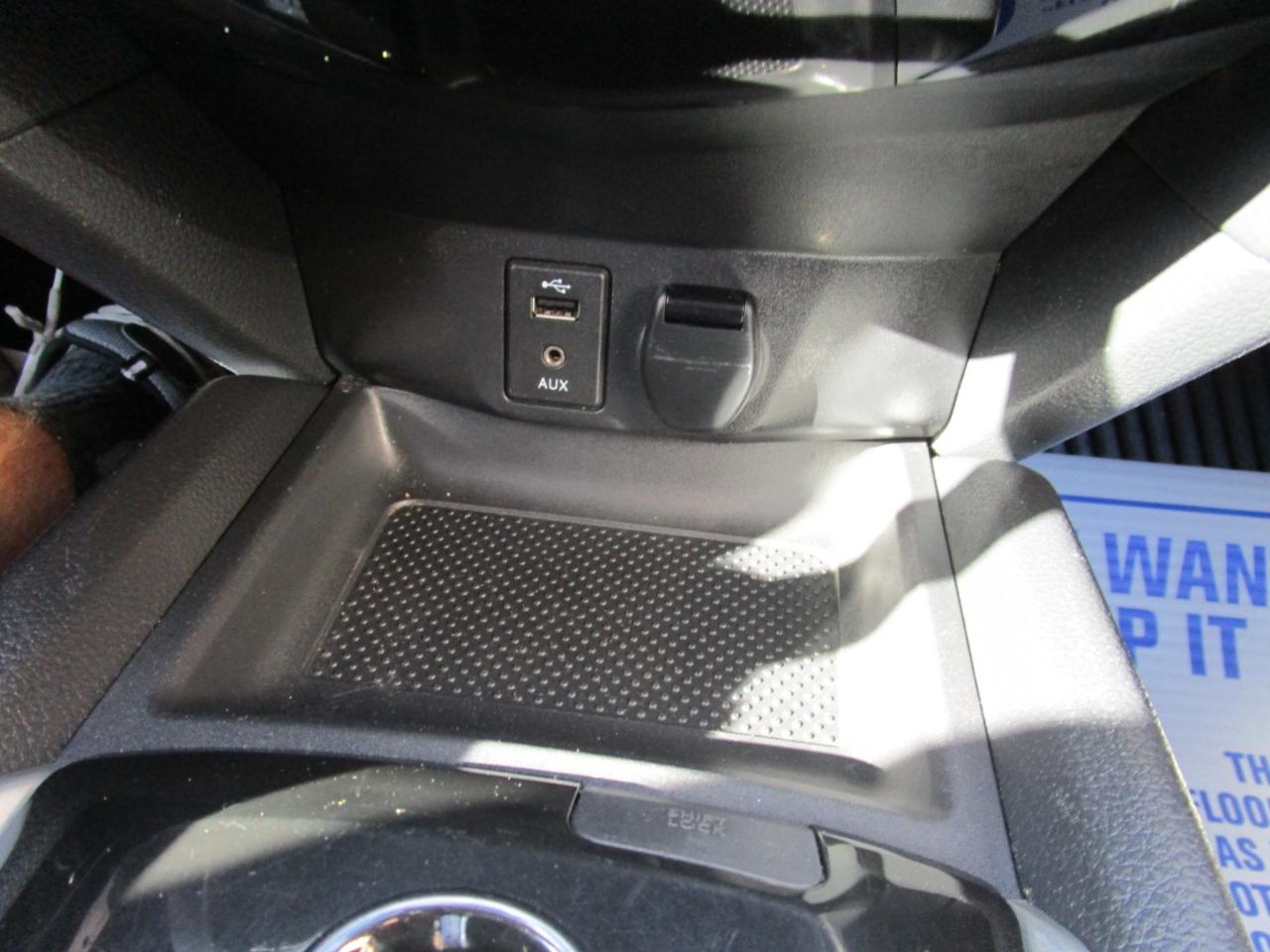 Nissan Rogue AWD 4dr SV 2016