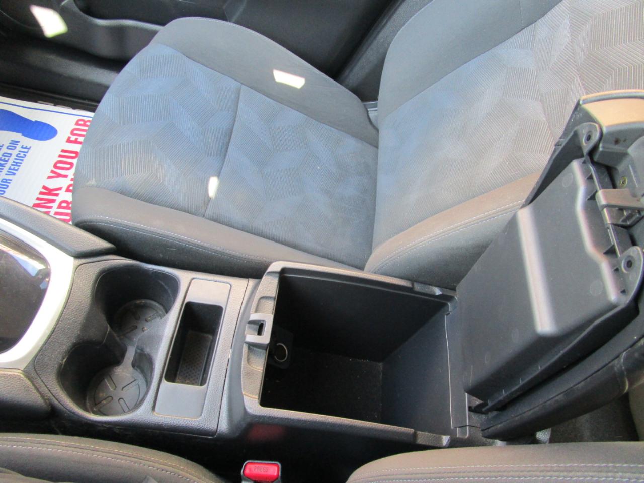 Nissan Rogue AWD 4dr SV 2016