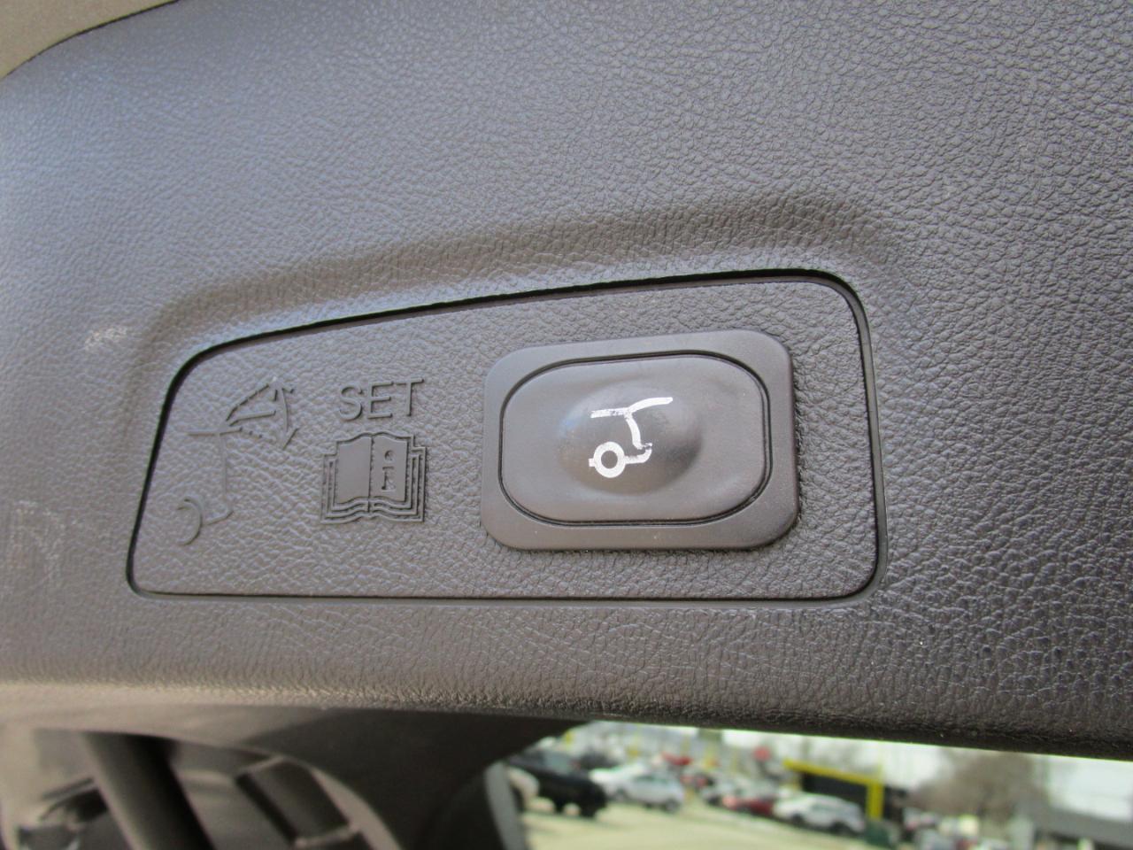 Lincoln MKC Standard AWD 2019