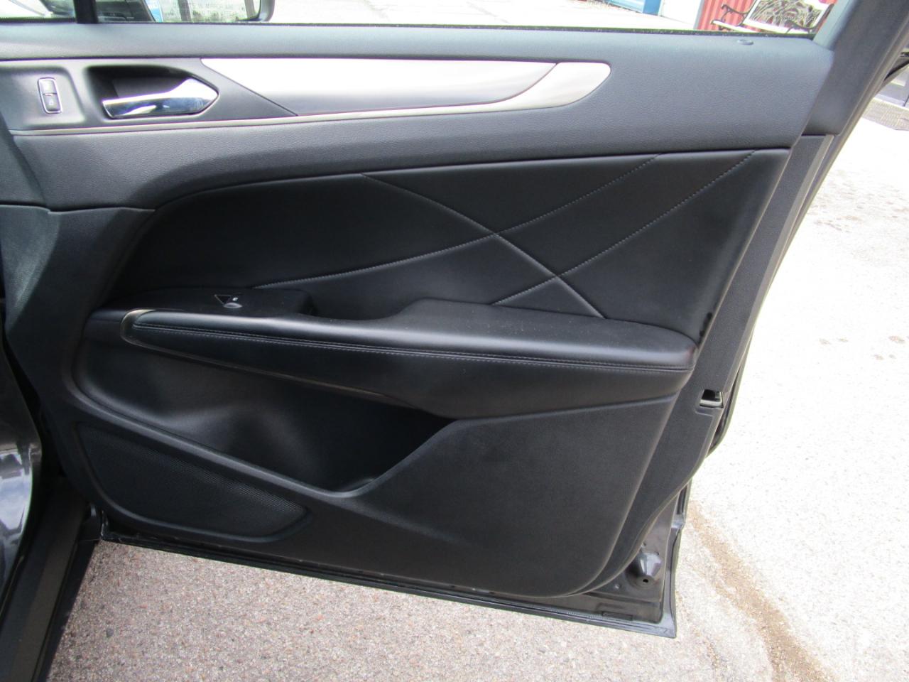 Lincoln MKC Standard AWD 2019