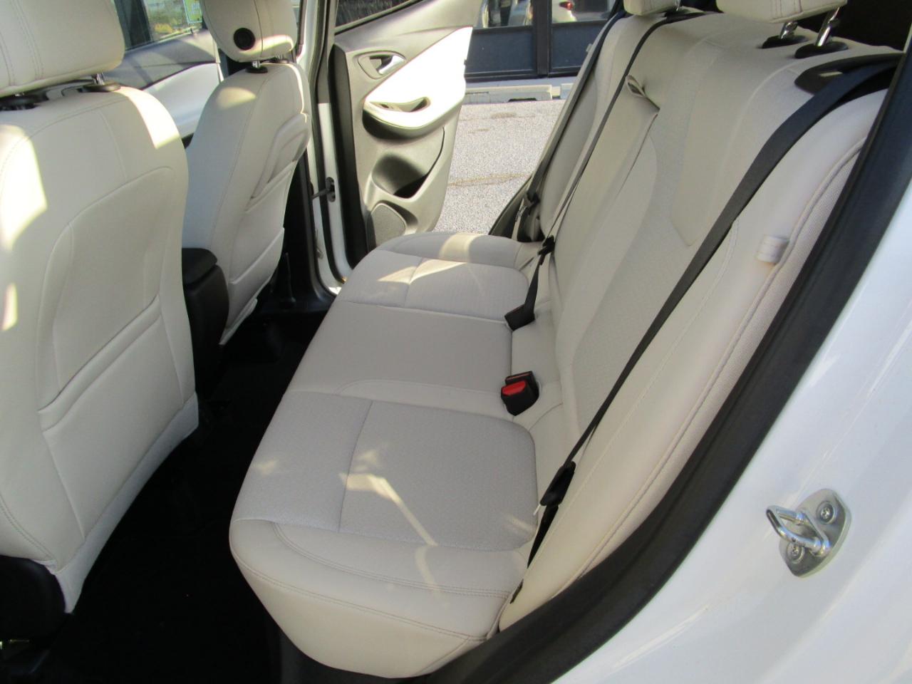 Buick Encore GX AWD 4dr Select 2023