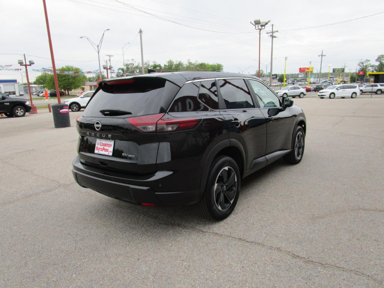 Nissan Rogue AWD SV 2024