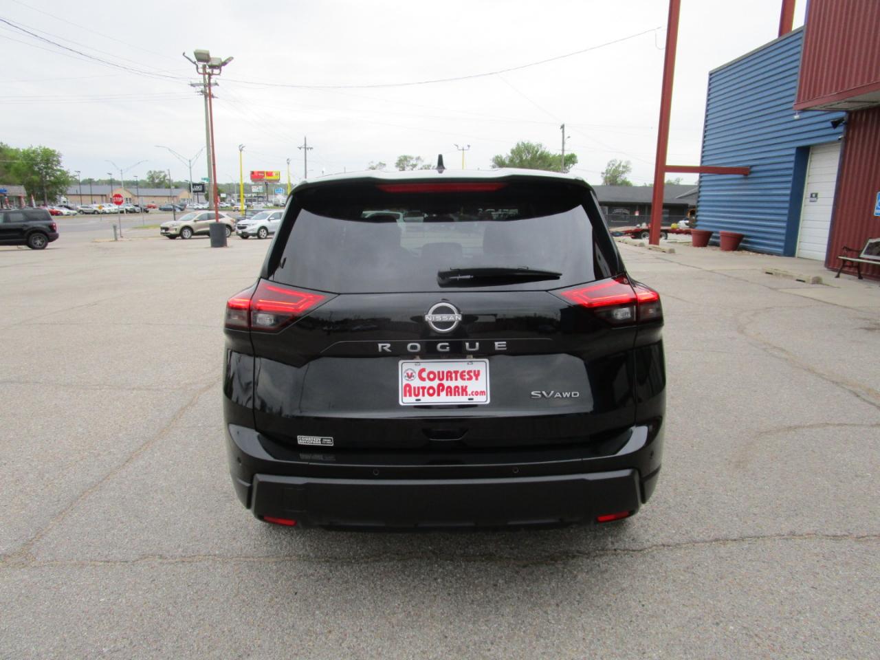 Nissan Rogue AWD SV 2024