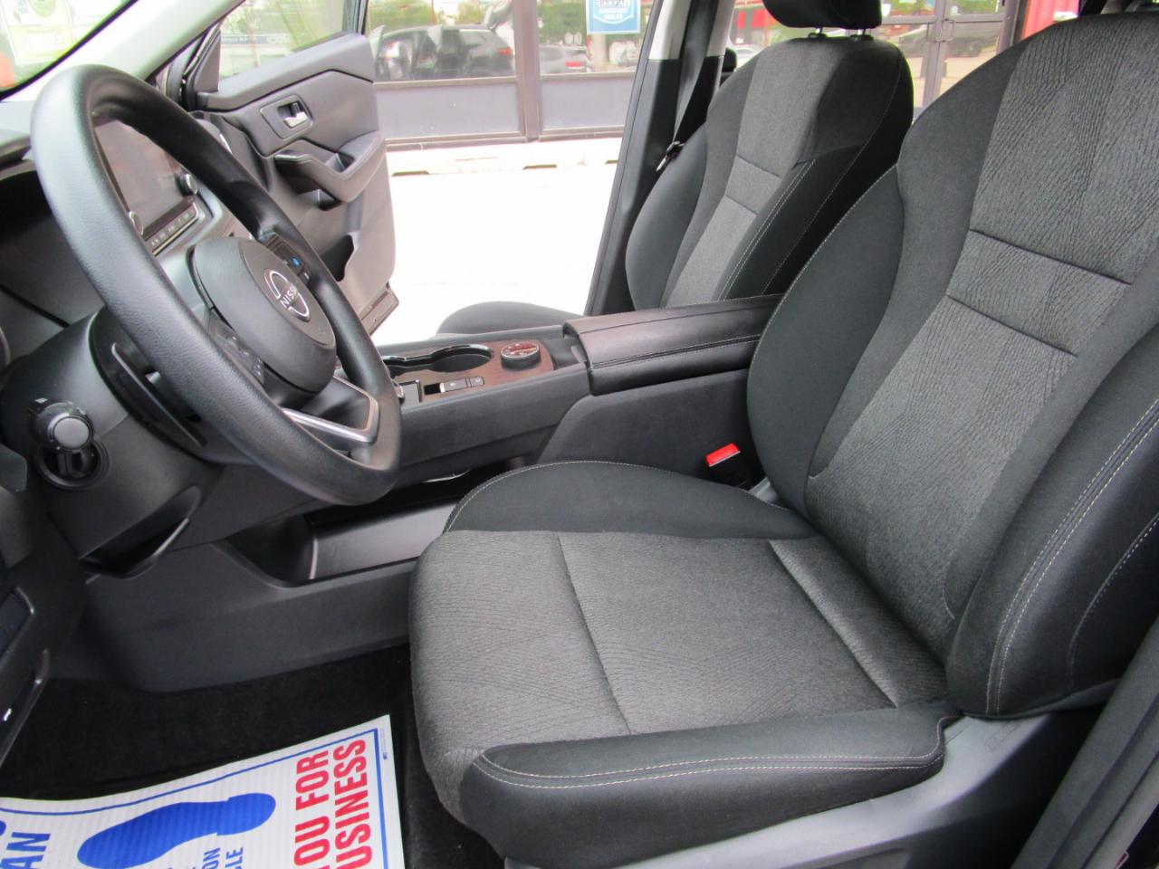 Nissan Rogue AWD SV 2024