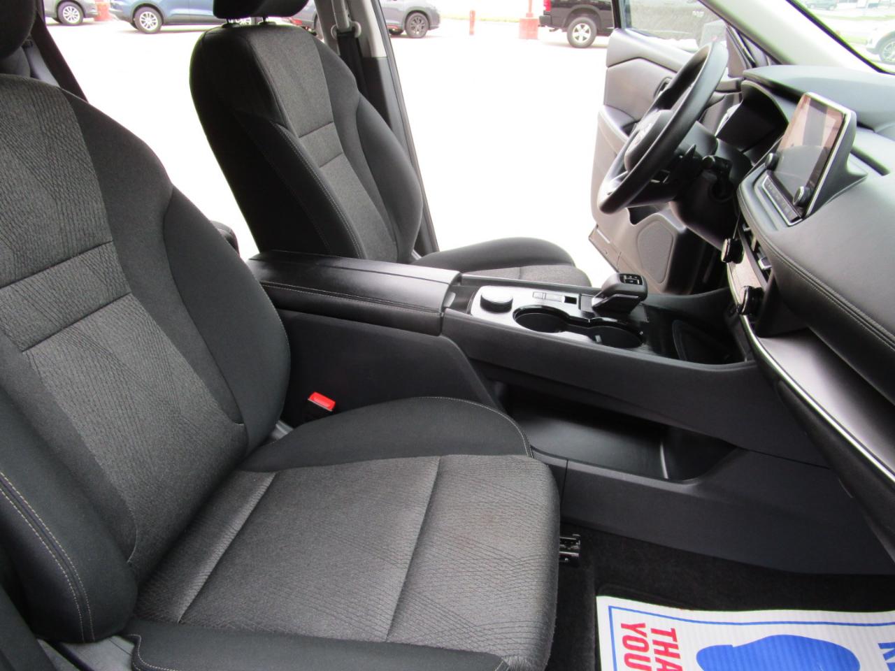 Nissan Rogue AWD SV 2024