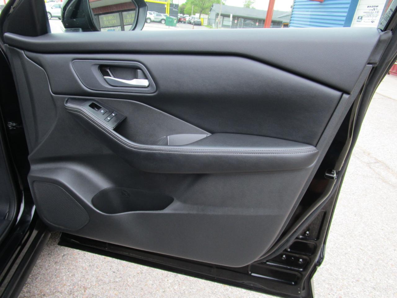 Nissan Rogue AWD SV 2024