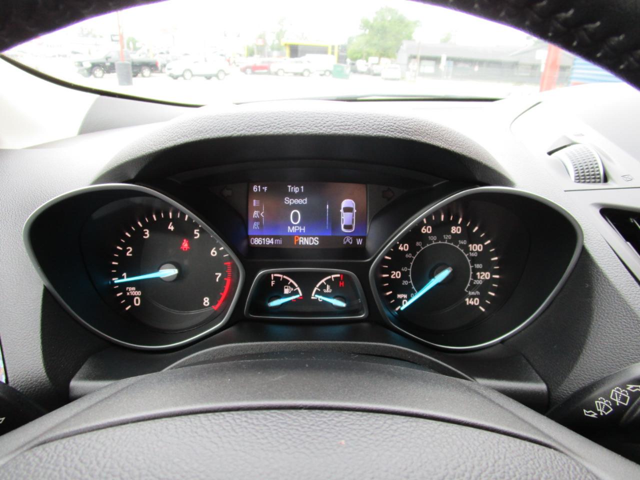 Ford Escape Titanium 4WD 2017