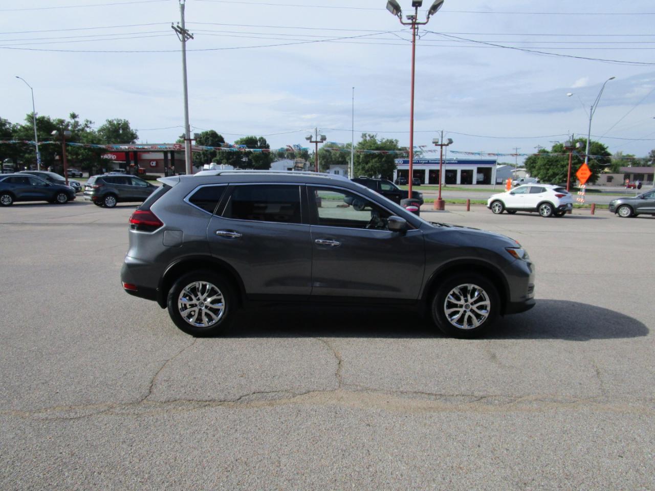 Nissan Rogue AWD SV 2020