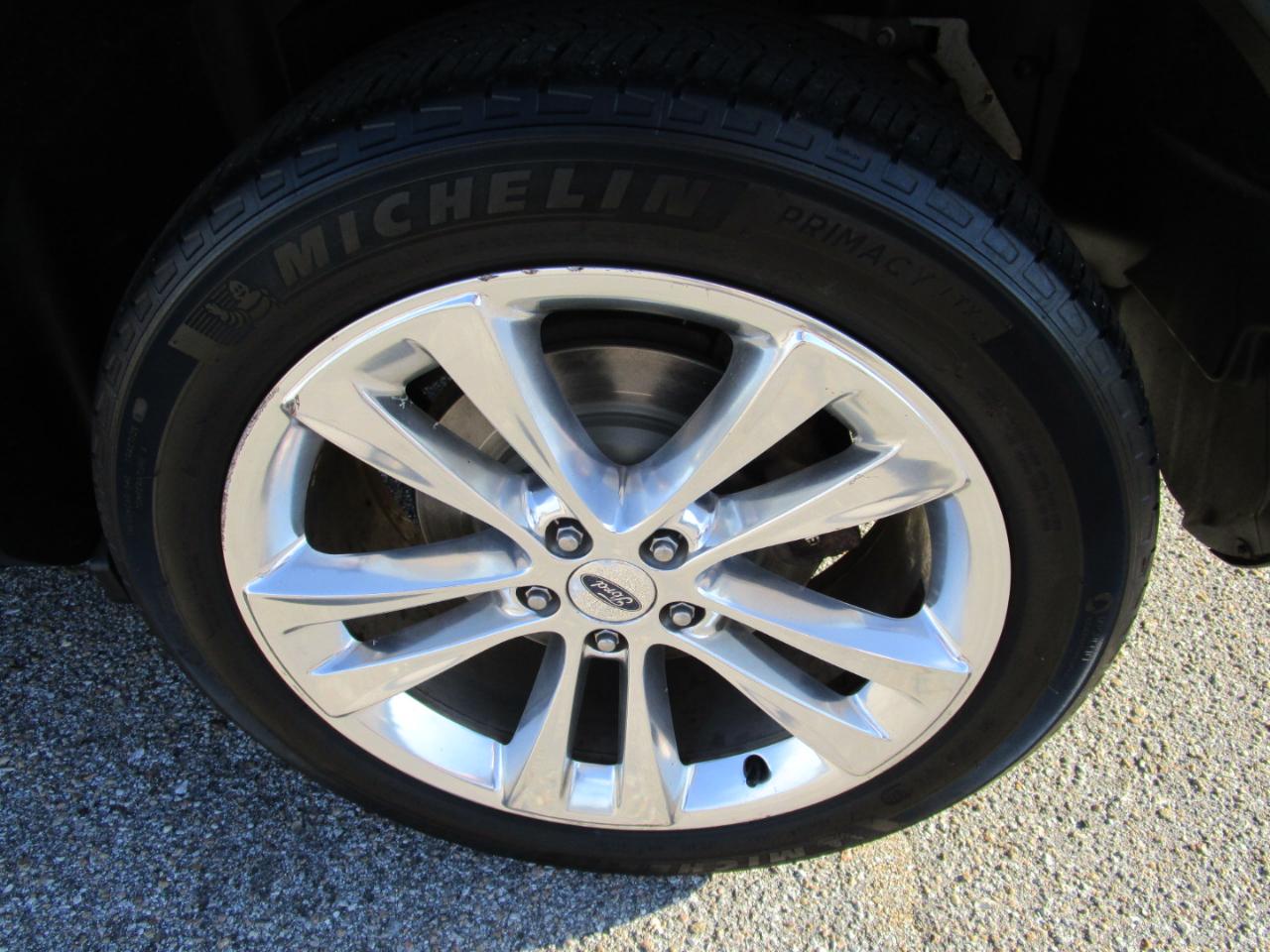 Ford Explorer XLT 4WD 2018