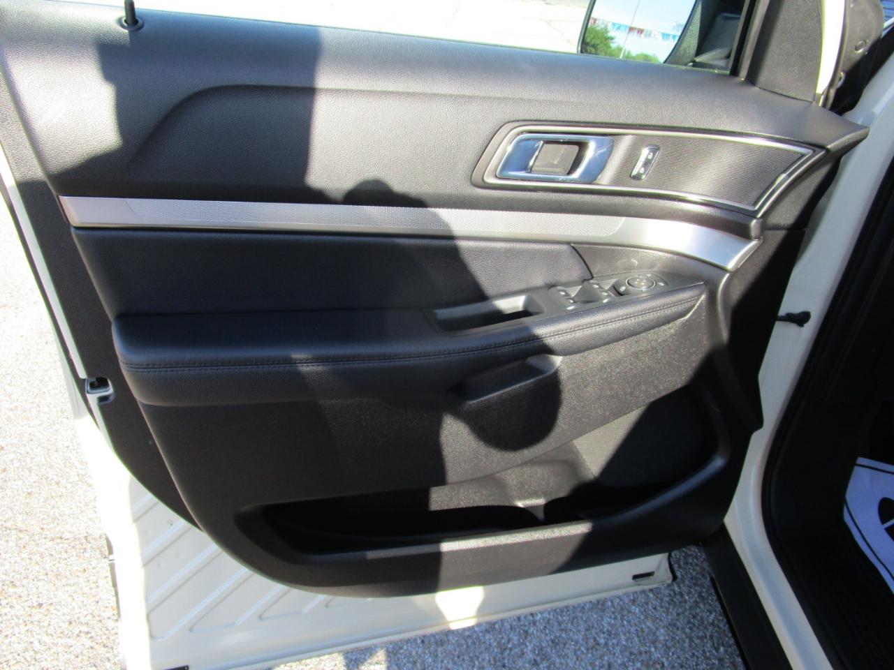 Ford Explorer XLT 4WD 2018