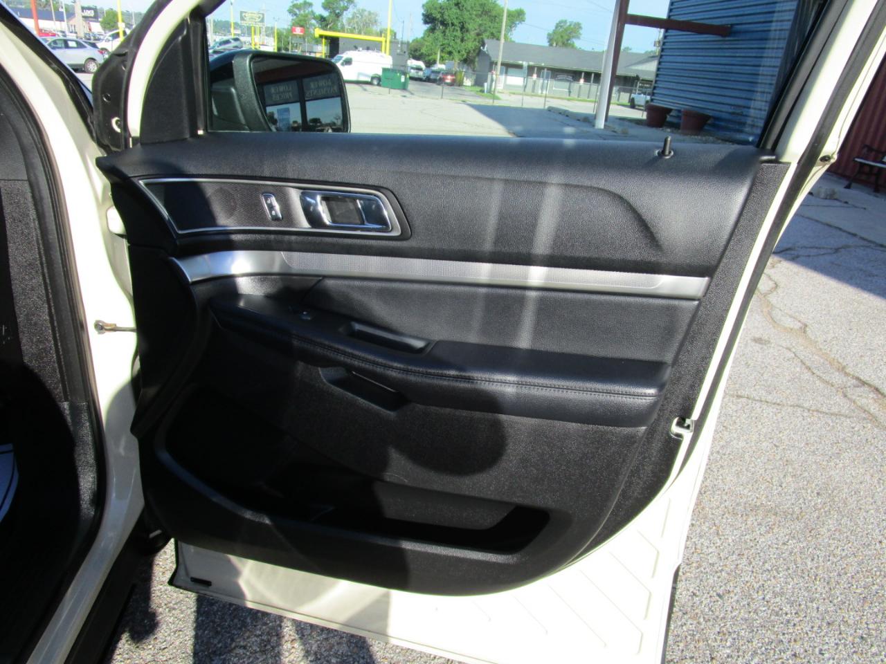 Ford Explorer XLT 4WD 2018