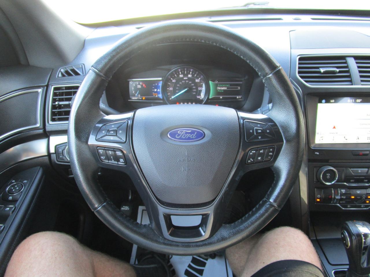 Ford Explorer XLT 4WD 2018