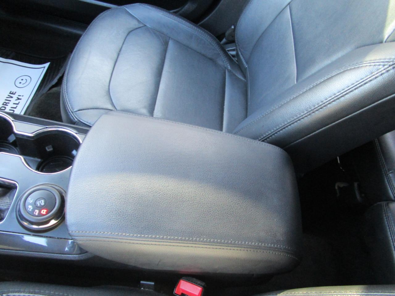 Ford Explorer XLT 4WD 2018