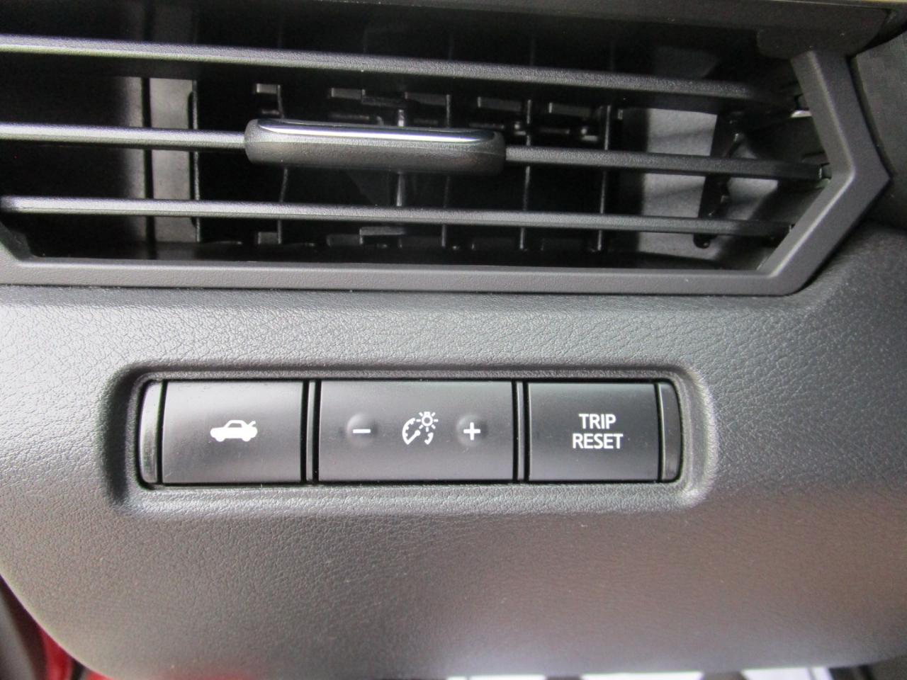 Nissan Altima 2.5 SR Sedan 2022