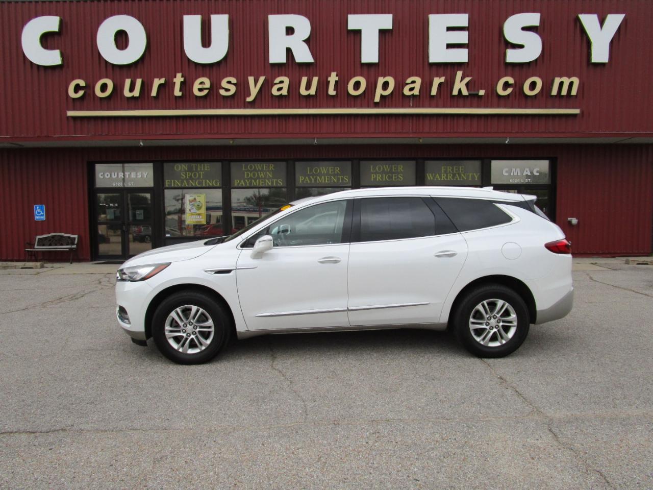 Buick Enclave AWD 4dr Essence 2018