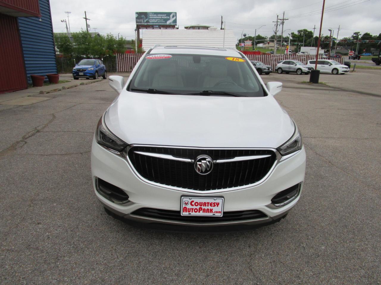 Buick Enclave AWD 4dr Essence 2018
