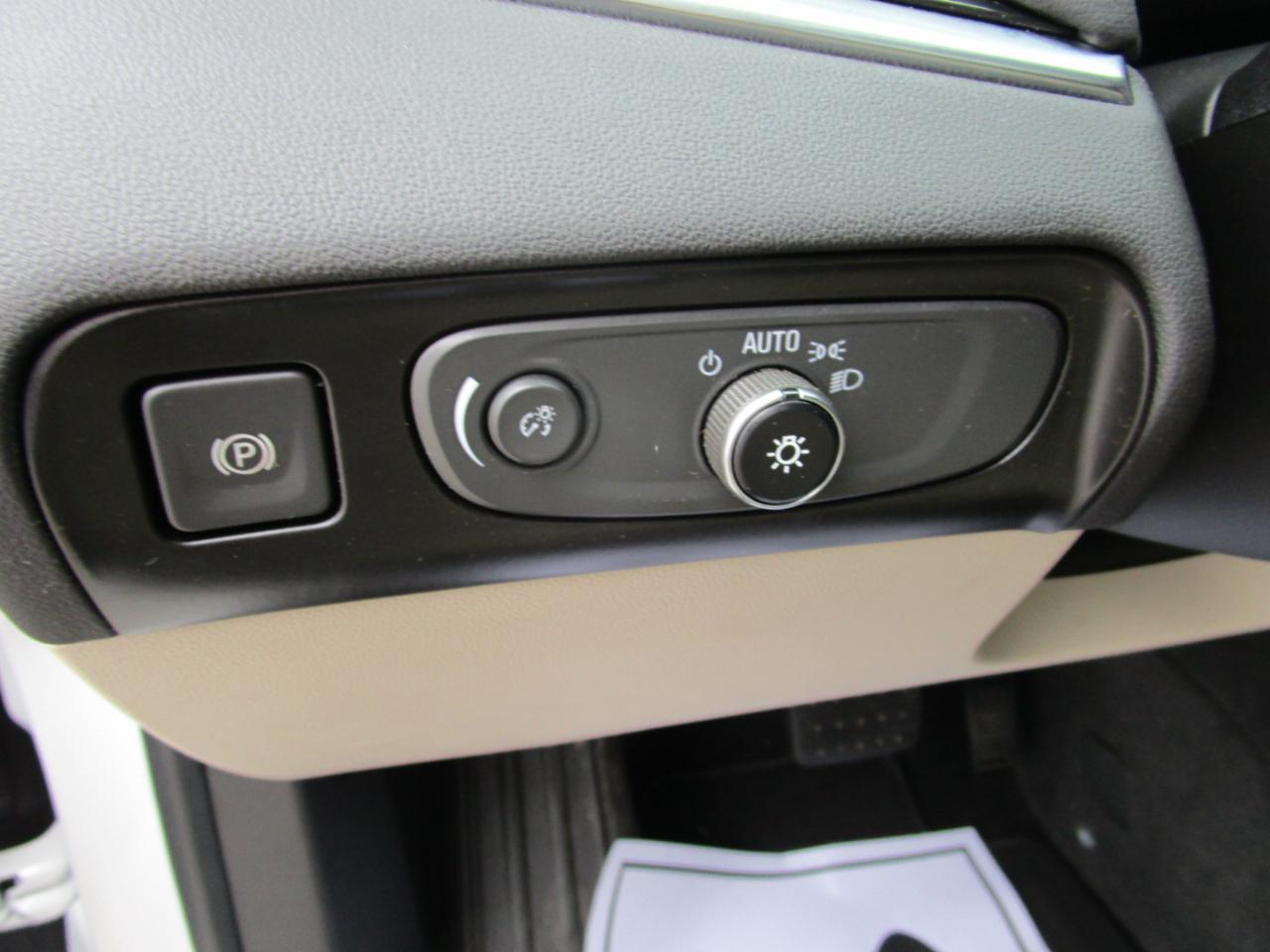 Buick Enclave AWD 4dr Essence 2018