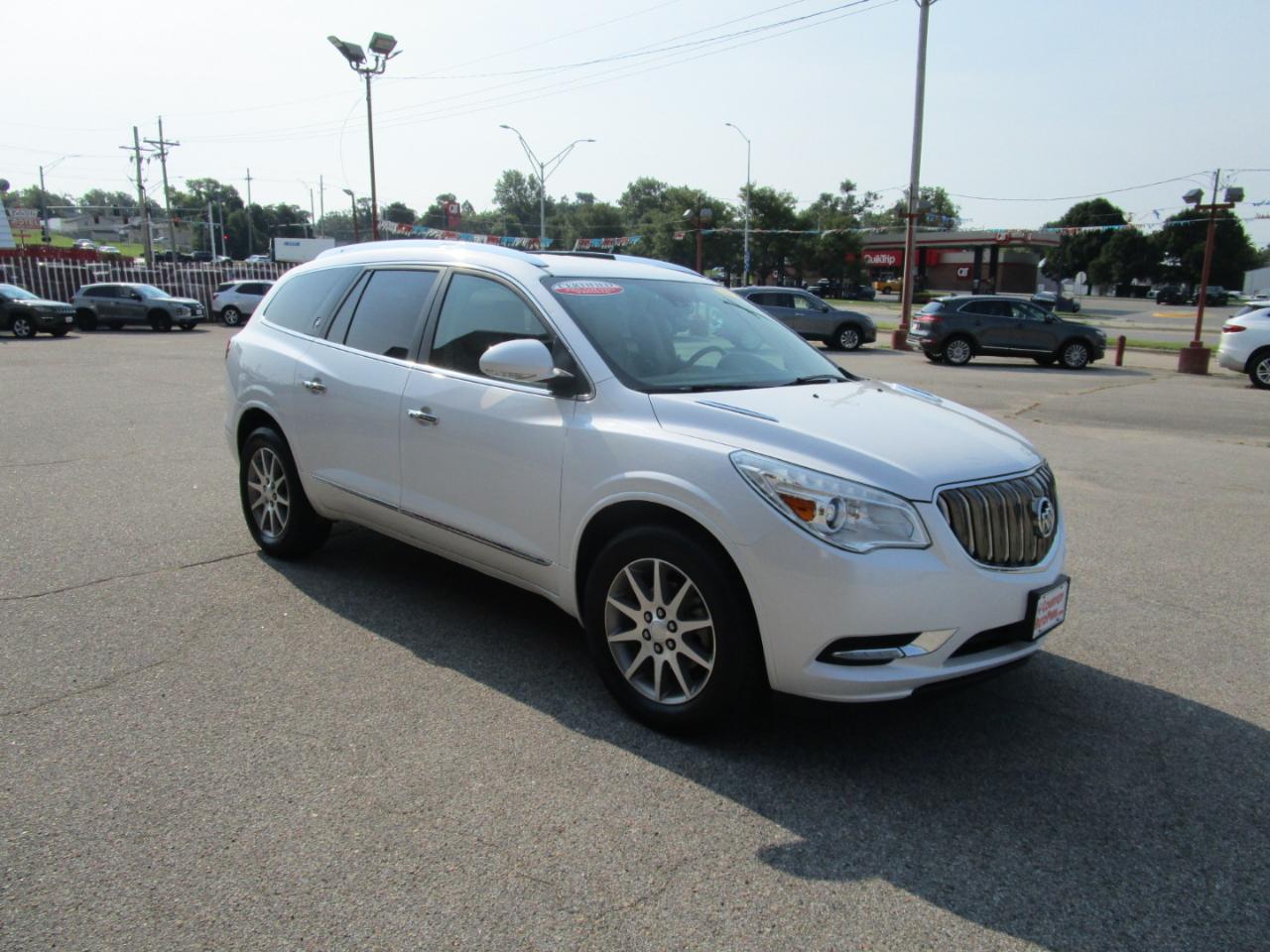 Buick Enclave FWD 4dr Leather 2017