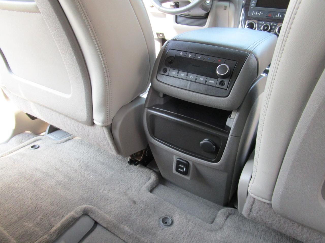 Buick Enclave FWD 4dr Leather 2017