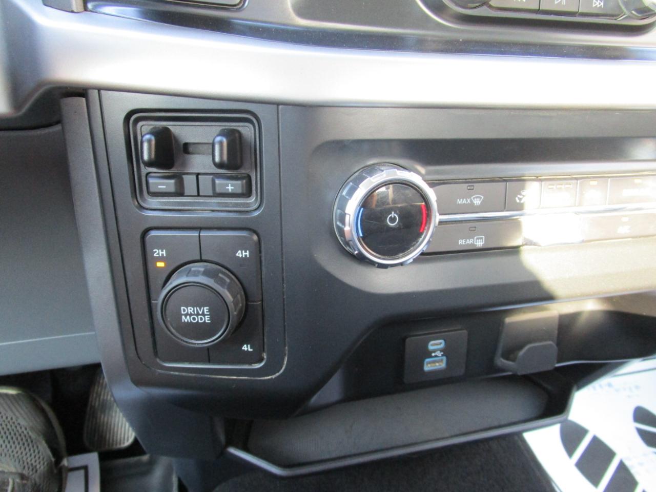 Ford F-150 Lariat 4WD SuperCab 8' Box 2022