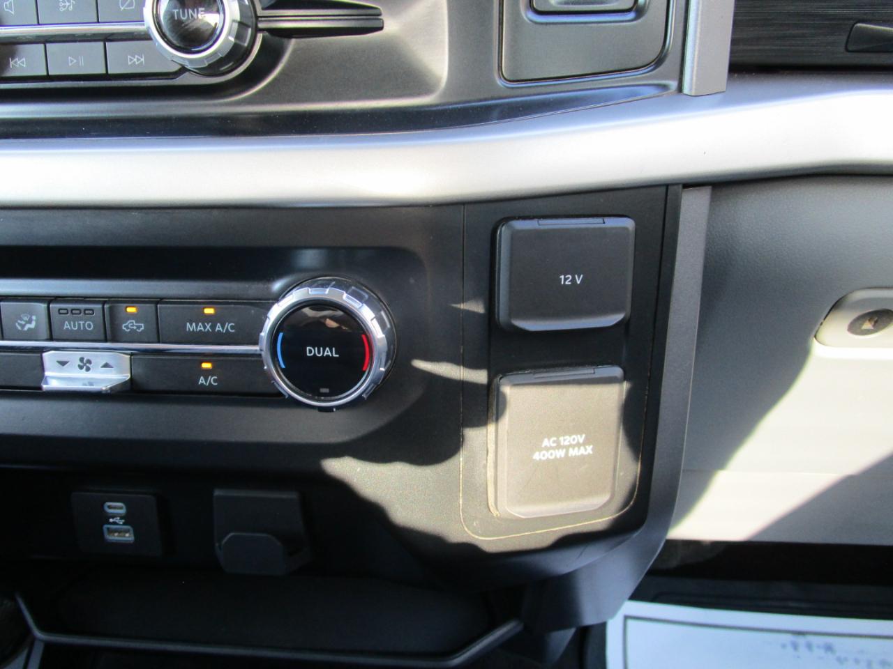 Ford F-150 Lariat 4WD SuperCab 8' Box 2022