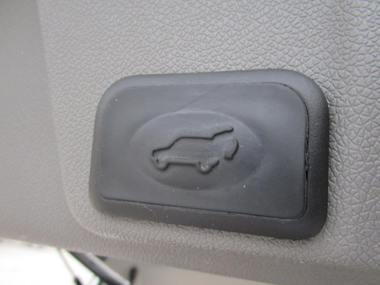Chevrolet Traverse FWD 4dr LT w/2LT 2016