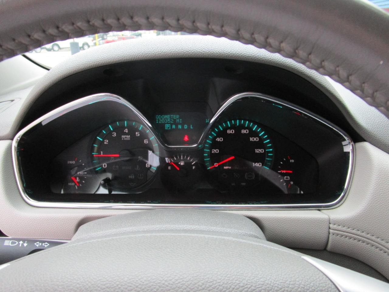 Chevrolet Traverse FWD 4dr LT w/2LT 2016