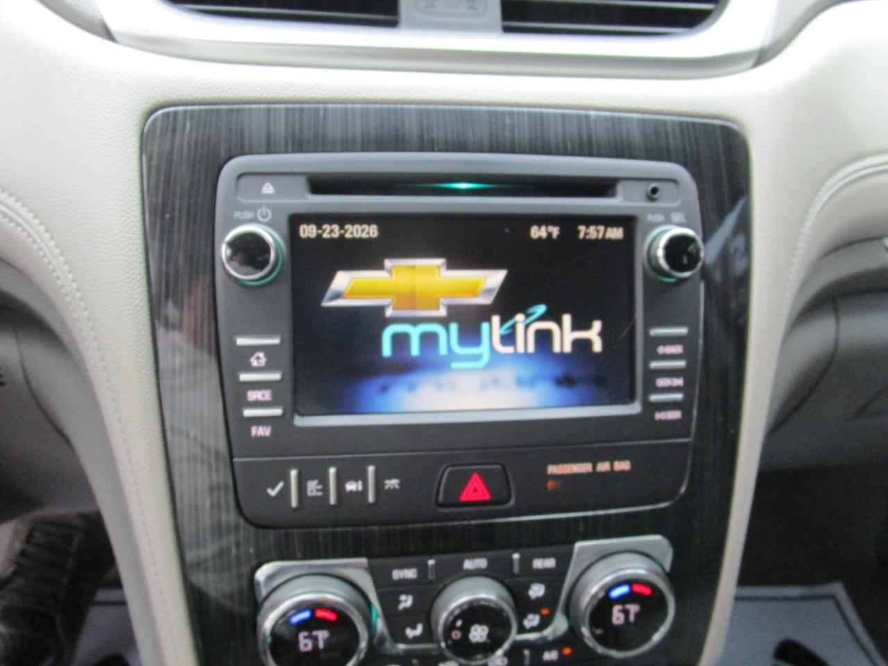 Chevrolet Traverse FWD 4dr LT w/2LT 2016