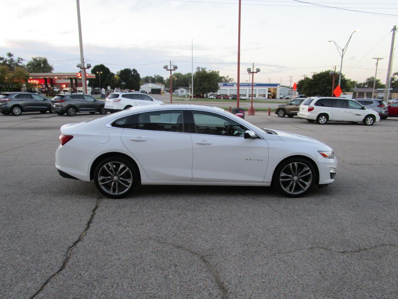 Chevrolet Malibu 4dr Sdn 2LT 2024