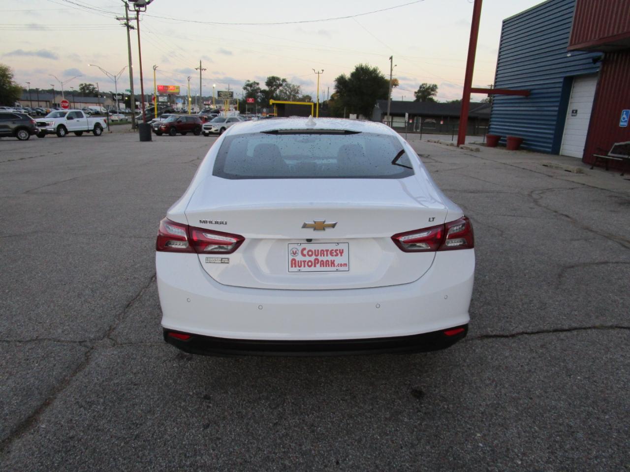 Chevrolet Malibu 4dr Sdn 2LT 2024