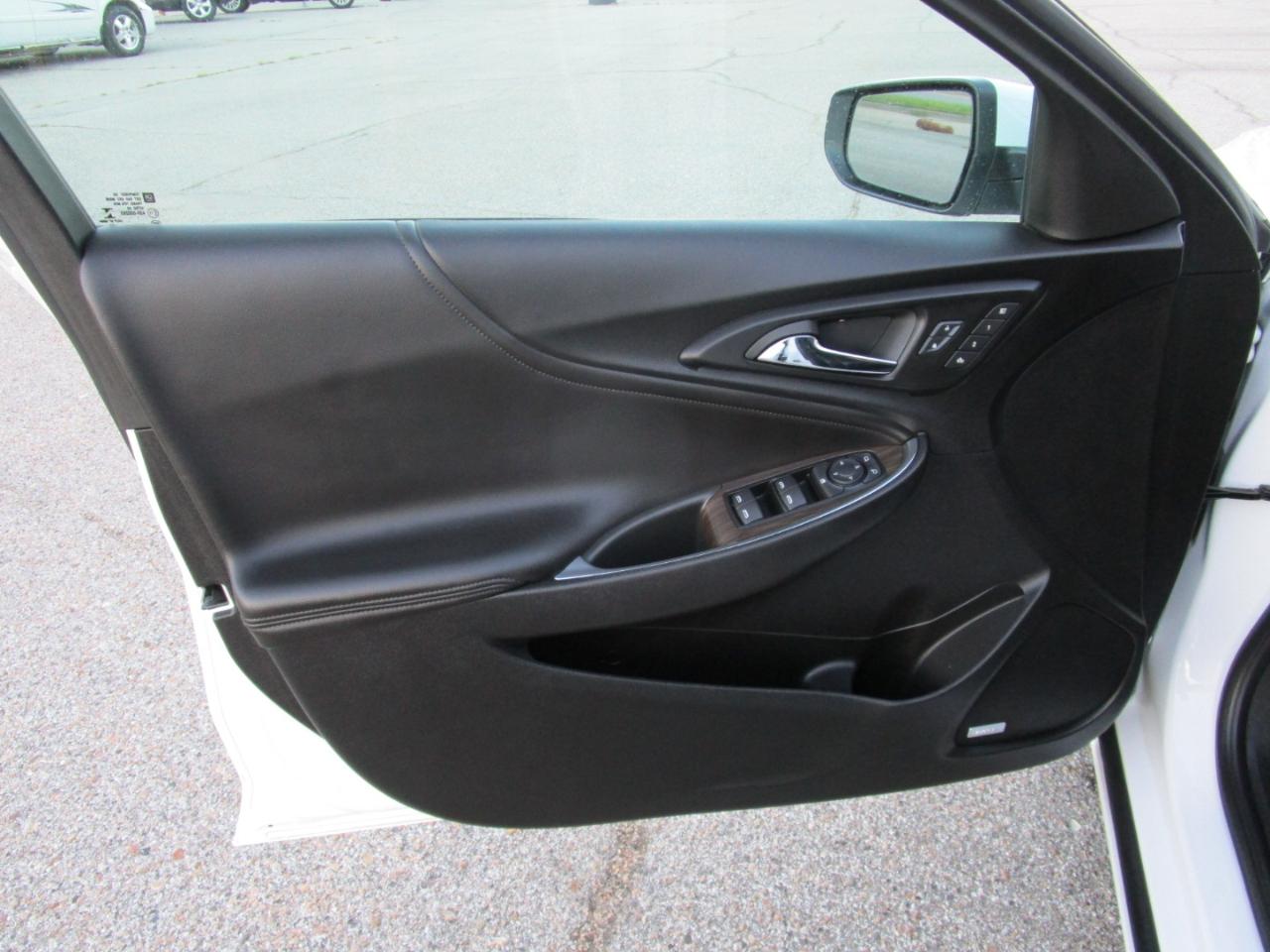 Chevrolet Malibu 4dr Sdn 2LT 2024