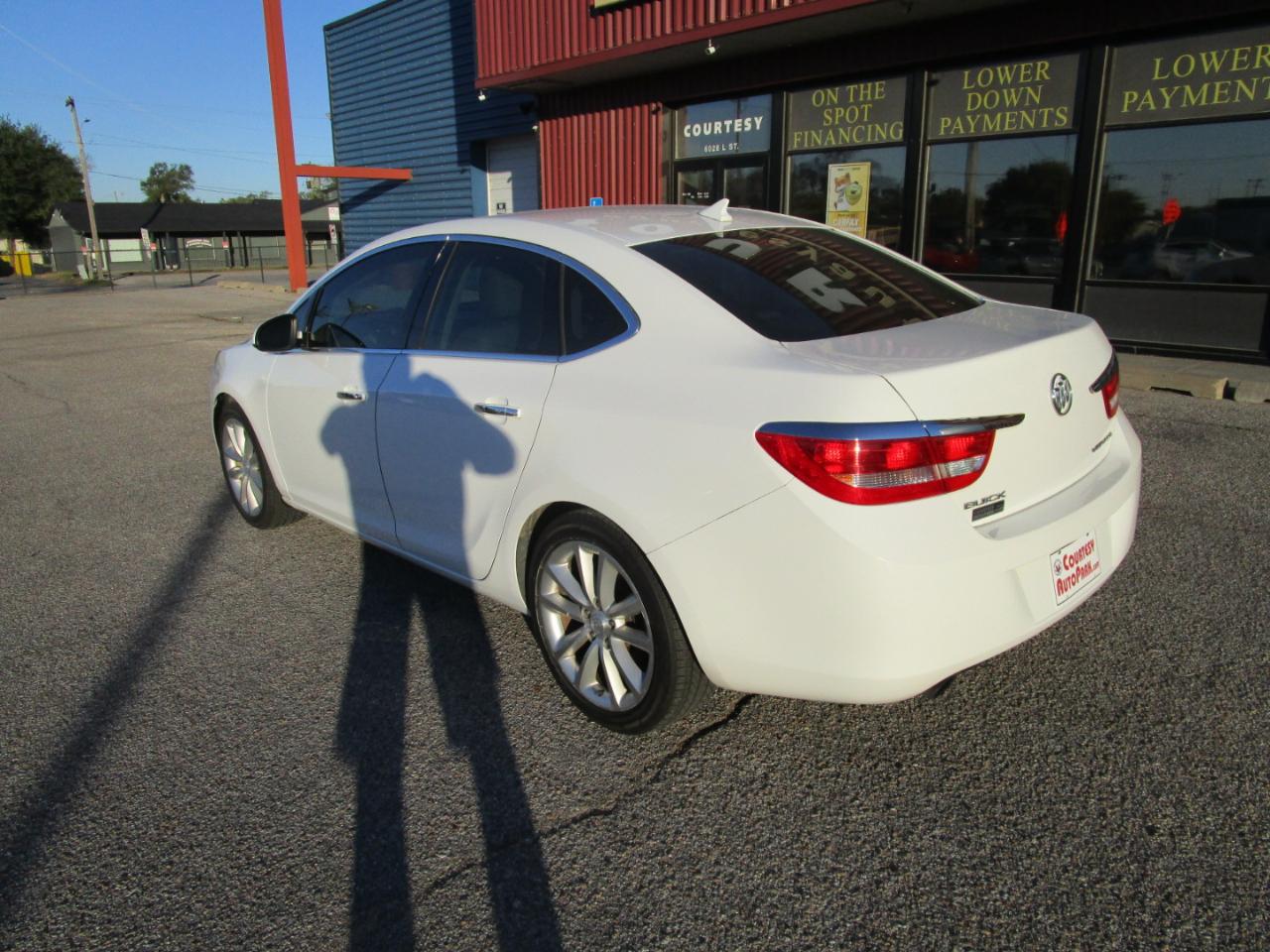 Buick Verano 4dr Sdn 2013