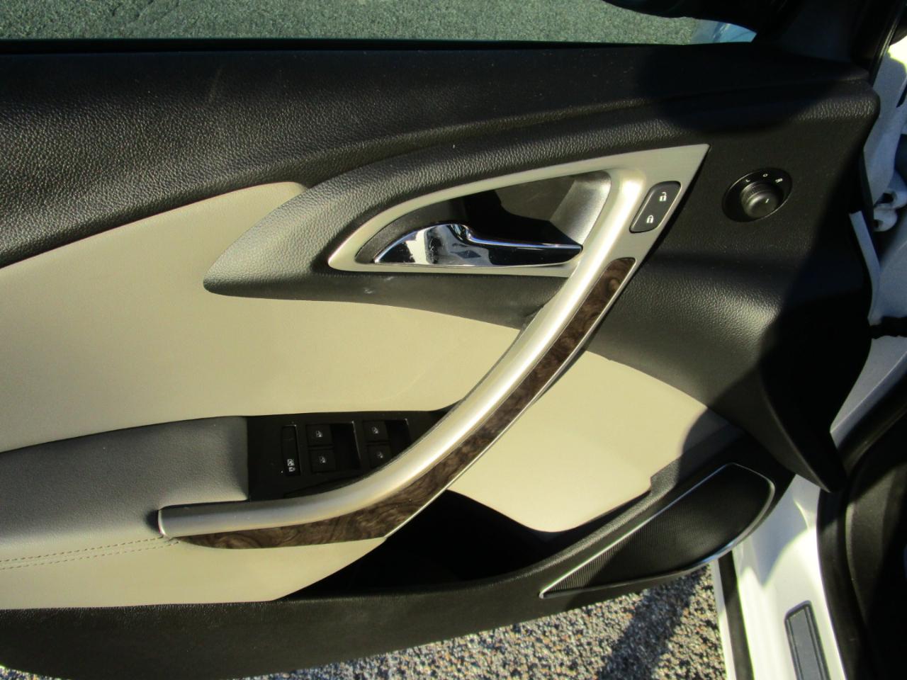 Buick Verano 4dr Sdn 2013