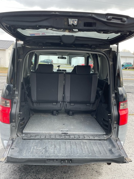 Honda Element DX 2WD AT 2003