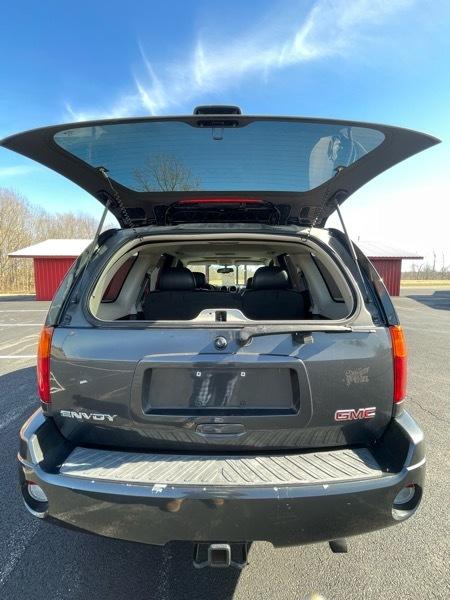 GMC Envoy SLE-1 4WD 2007