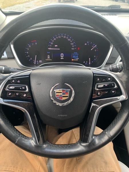 Cadillac SRX Luxury Collection FWD 2014