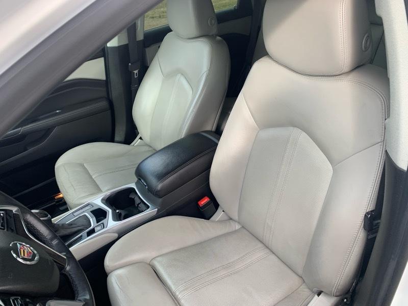 Cadillac SRX Luxury Collection FWD 2014