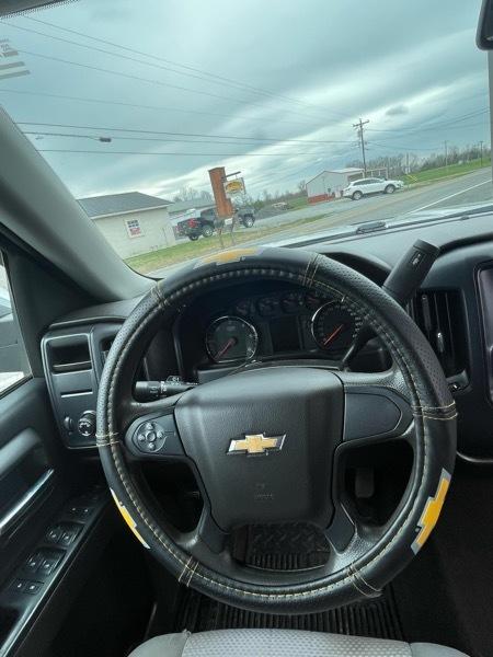 Chevrolet Silverado 1500 1LT Crew Cab 4WD 2015