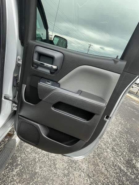 Chevrolet Silverado 1500 1LT Crew Cab 4WD 2015