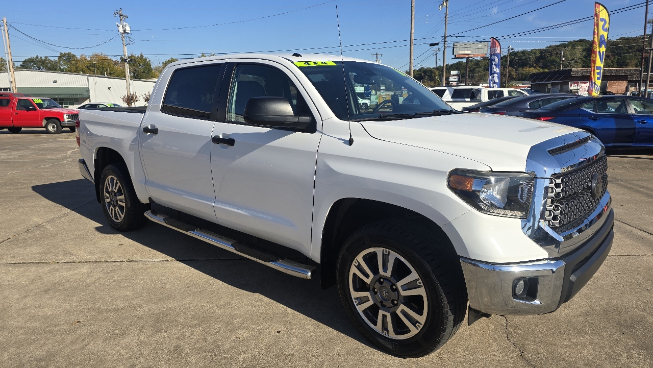 Toyota Tundra 4WD 1794 Edition CrewMax 5.5' Bed 5.7L FFV (Natl) 2018